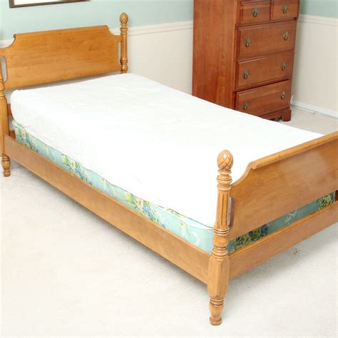 vintage maple twin with metal box spring millet|Maple Twin Bed .